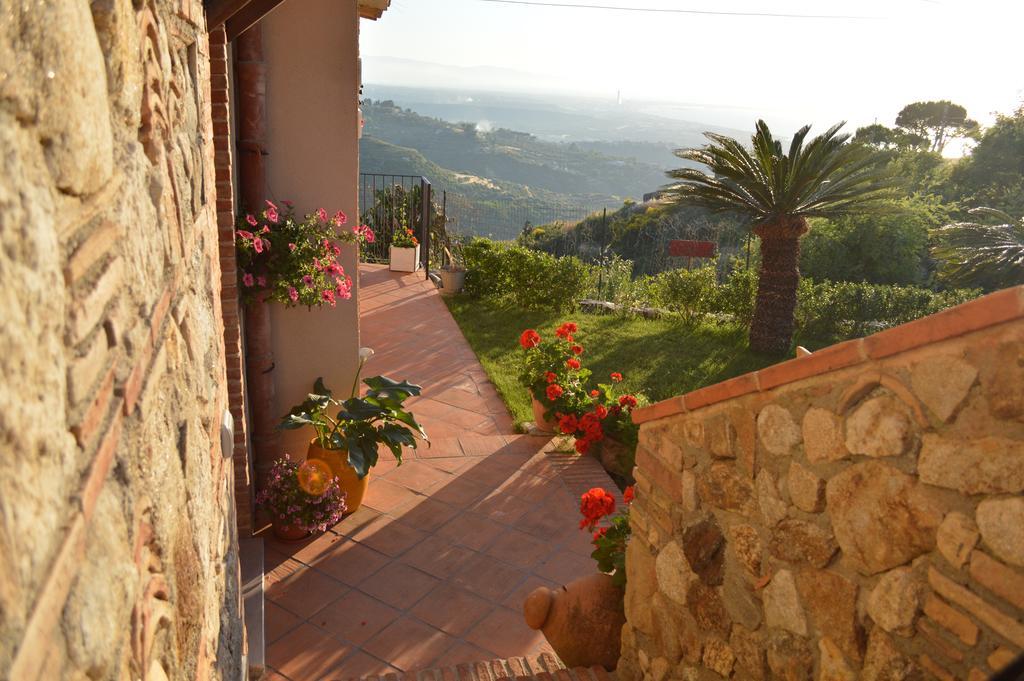 Villa Quiete Spadafora Kültér fotó